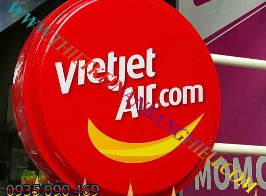 Bảng hiệu hộp đèn là gì ? Tại sao phải thi công bảng hiệu hộp đèn