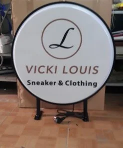 Chuyên sản xuất và cung cấp hộp đèn hút nổi giá rẻ tại TPHCM