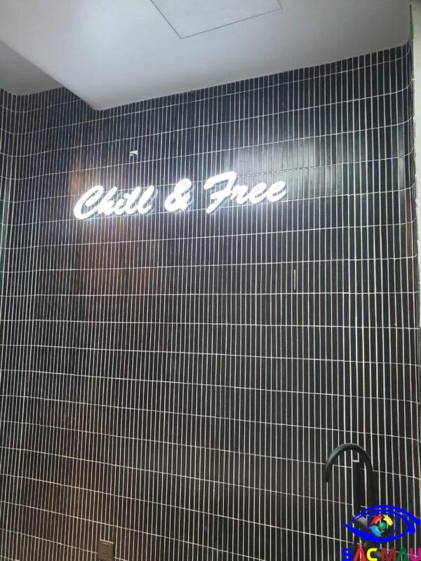 Làm Bảng Hiệu Alu - Mica chữ nổi, đèn LED các loại TPHCM Chữ nổi trang trí độc đáo