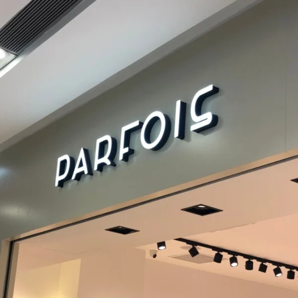 Chữ nổi inox mặt mica hút nổi 3D bảng hiệu Parfois