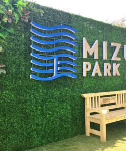 Làm bảng hiệu cỏ nhân tạo cho spa đẹp tại tp hcm. Bang hieu co 13