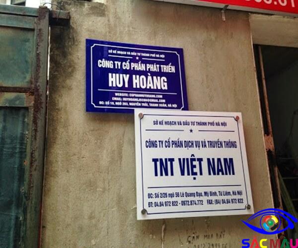 Bảng hiệu Mica tên công ty