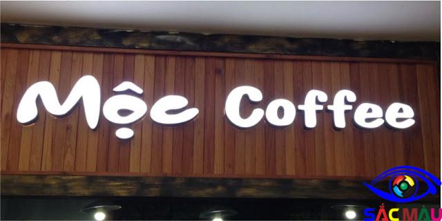 bảng hiệu bằng gỗ