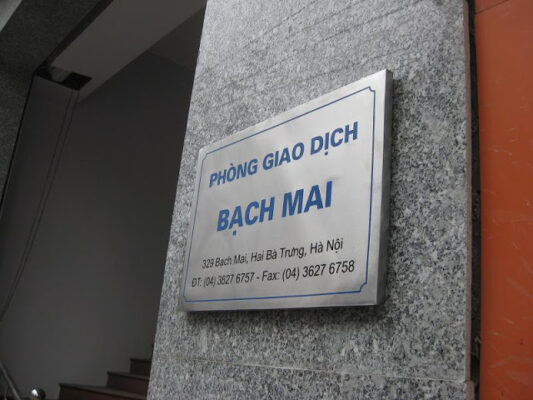 Những kiểu dáng và mẫu mã bảng inox công ty ấn tượng Bảng inox công ty