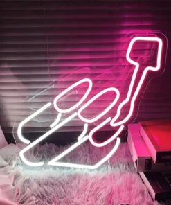 Mẫu LED neon tiệm nail siêu dễ thương thu hút khách