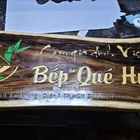 Bảng hiệu gỗ Tp.HCM bang go tu nhien 5