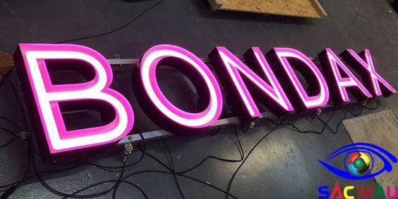 Bảng hiệu quảng cáo 