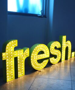 Nhận gia công chữ nổi mica giá rẻ Chu noi mica 4