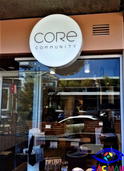 Điều gì làm nên một hộp đèn tròn quảng cáo chuyên nghiệp Hộp đèn tròn cafe đẹp