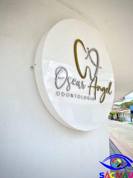 Điều gì làm nên một hộp đèn tròn quảng cáo chuyên nghiệp Hộp đèn tròn trắng