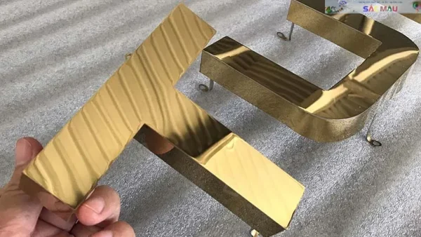 Gia công chữ inox bảng hiệu là gì? Vật liệu, chất liệu?