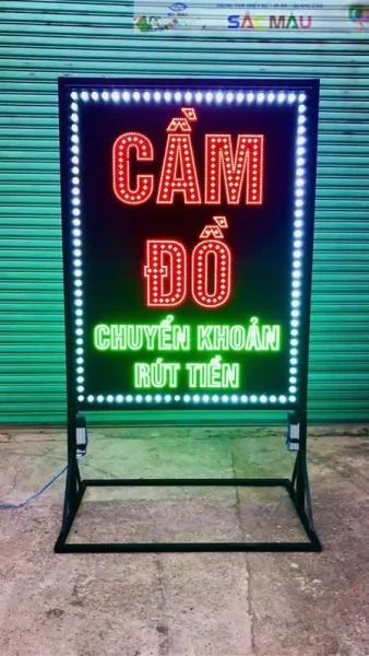 Biển vẫy led ruồi là gì? Những loại mẫu biển led ruồi đẹp chuyên nghiệp