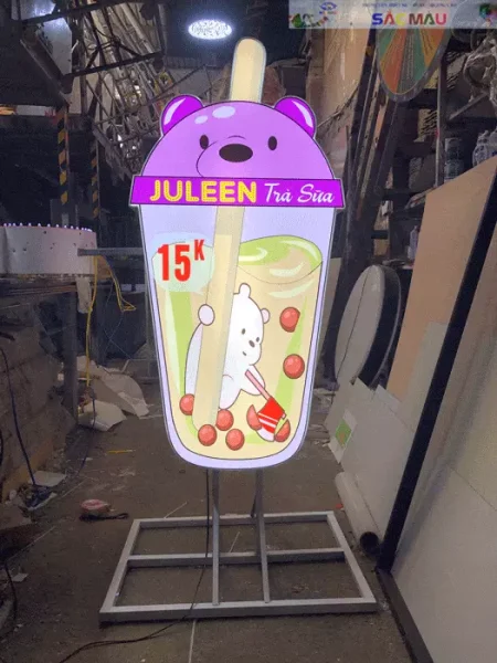 Bảng hiệu trà sữa độc đáo thu hút Thiết Kế Làm Bảng Hiệu Trà Sữa Mẫu Mã Mới Giá Rẻ Thi Công Nhanh