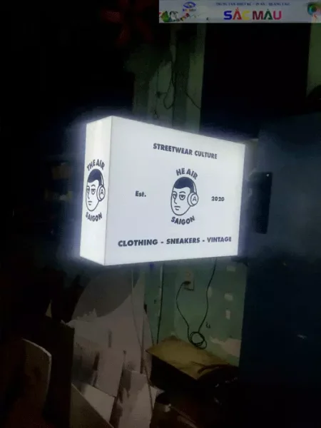 Hộp đèn hình chữ nhật nổi bật Dịch vụ quảng cáo hộp đèn? Bạn cần báo giá sản phẩm đẹp, thi công nhanh tại HCM?