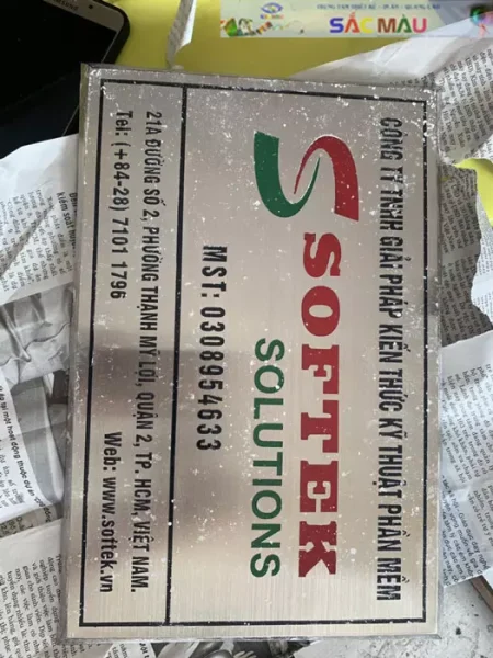 Bảng INOX giá rẻ chất lượng Bảng tên công ty gia công chữ nổi inox, kim loại giá rẻ lấy liền