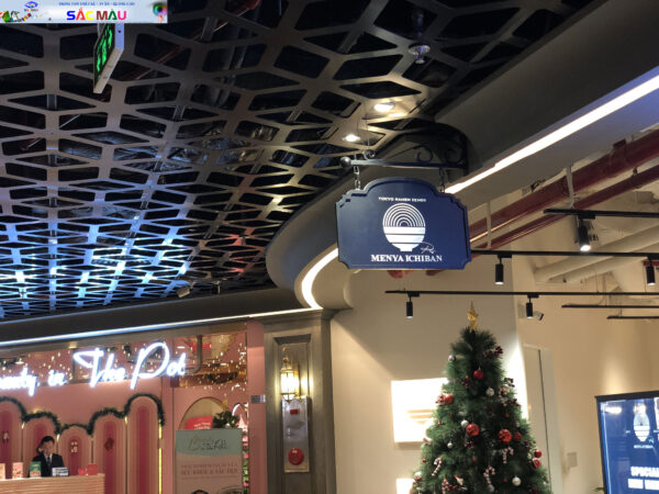 Nguyên Tắc Làm Bảng Hiệu Sang Trọng Năm 2025