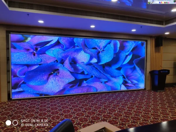 Bảng báo giá làm màn hình LED trong nhà có uy tín và giá cạnh tranh