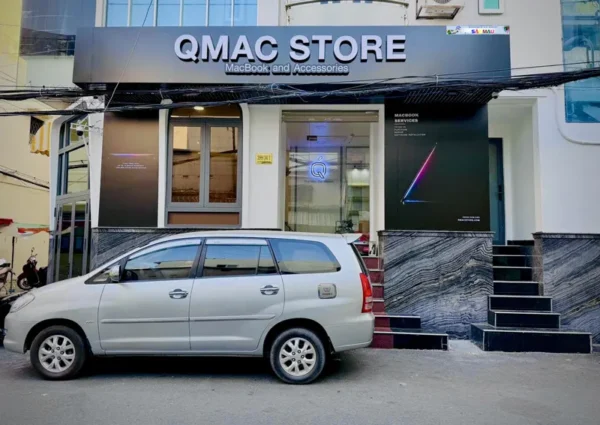 Bảng hiệu Alu chữ mica chuẩn xác nổi bật được tấm biển quảng cáo chữ nổi của doanh nghiệp