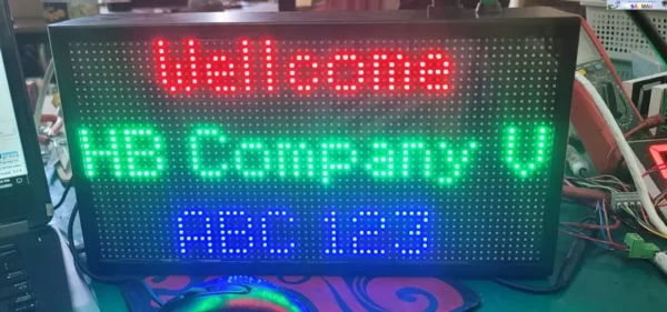 Led matrix- Led ma trận số lượng đèn led càng nhiều thì hình ảnh hiển thị càng đẹp, càng nét.