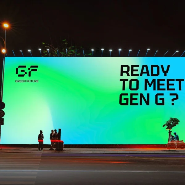 Bảng LED ma trận nền xanh lá hiển thị thông điệp “READY TO MEET GEN 6” tại sự kiện công nghệ