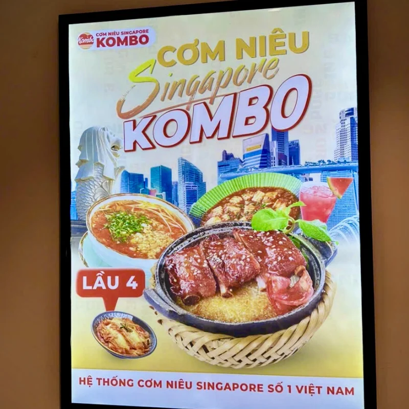 Hộp Đèn Mô Hình - Sự Kết Hợp Hoàn Hảo Giữa Ánh Sáng Và Nghệ Thuật Hộp đèn quảng cáo món cơm niêu siêu combo nổi bật trước quán ăn