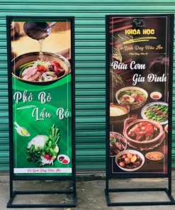 Standee khung sắt quảng cáo khóa học dạy nấu ăn tại trung tâm ẩm thực